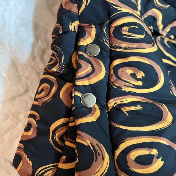 Free People Black and Gold Patterned Jacket Size M/L - Picture 12 of 12